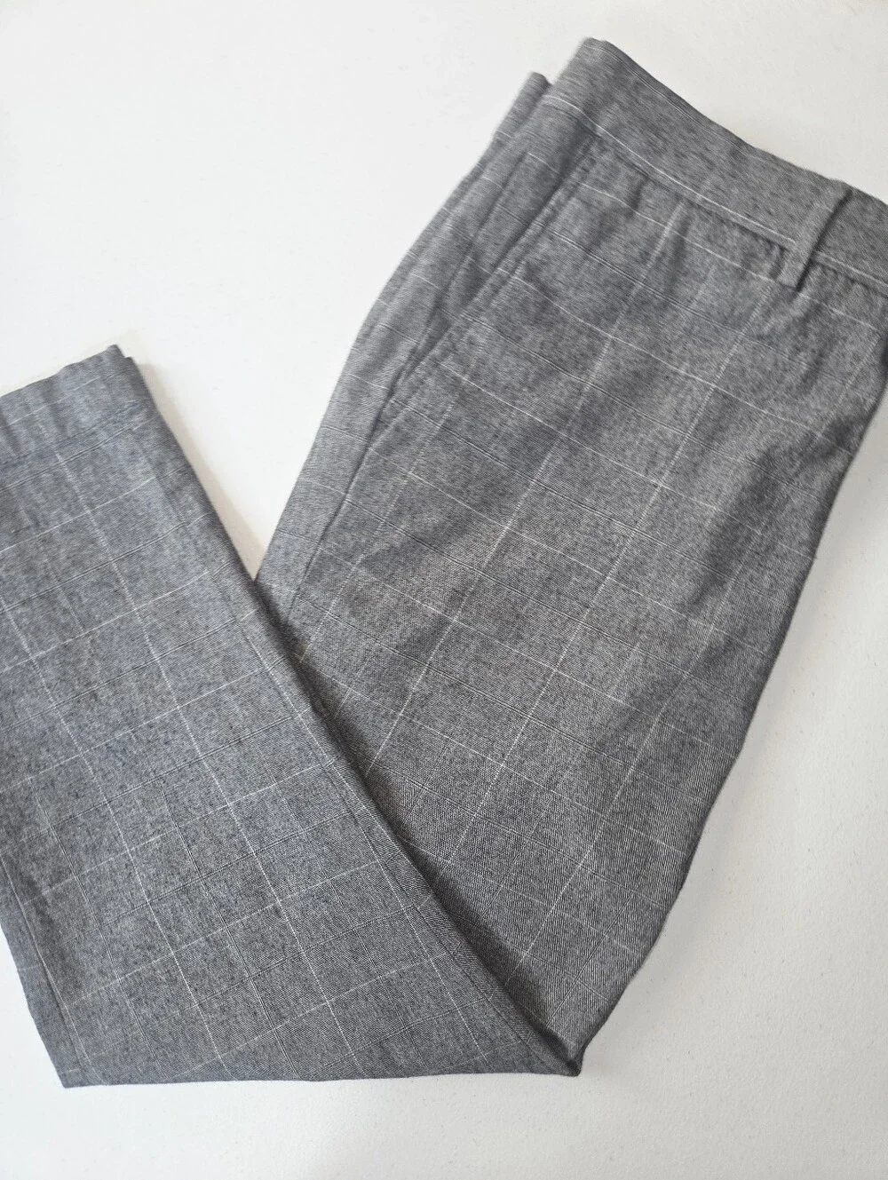 Banana Republic NWT slim fit tapered slacks 34/30